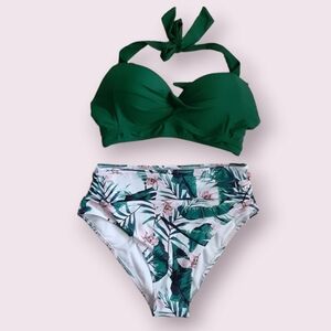 NWT Green tropical print 2 piece swimsuit, L